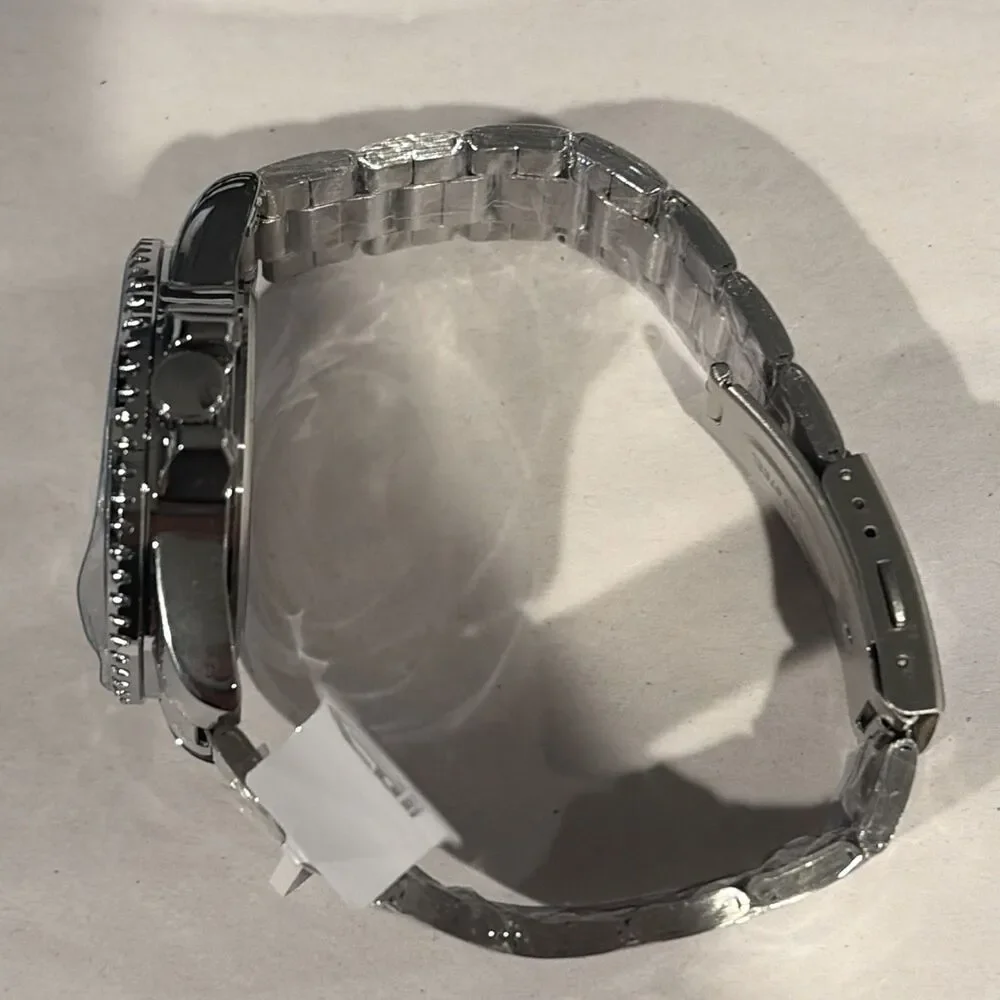 Invicta montres prestige